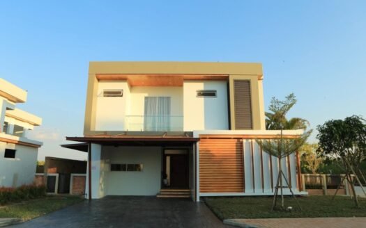 4 Bedroom House with Pool for Sale at San Ka